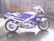 Yamaha Fzr1000 Genesis