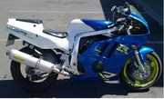 Suzuki Gsx R400