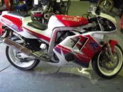 Suzuki Gsxr400