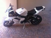  Daytona 675
