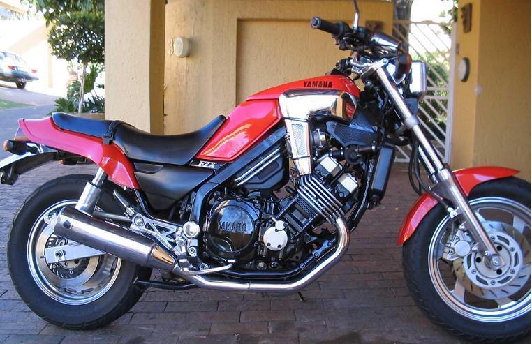 Yamaha Fzx750