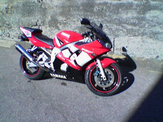 Yamaha Yzf R6