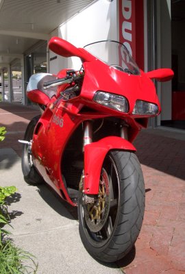 Ducati 996