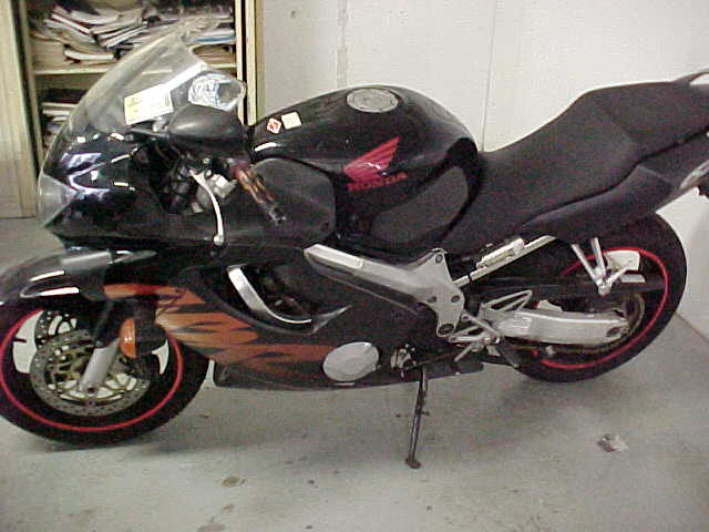 Honda Cbr600f4