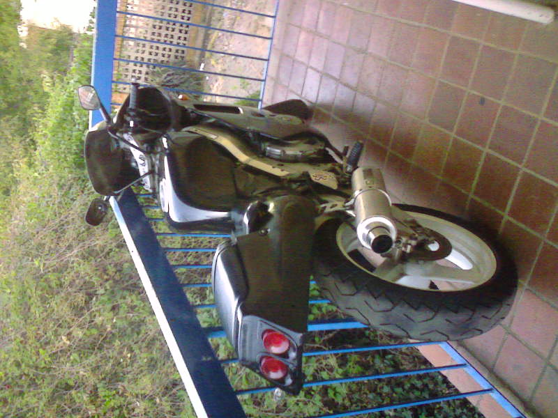 Honda Cbr400