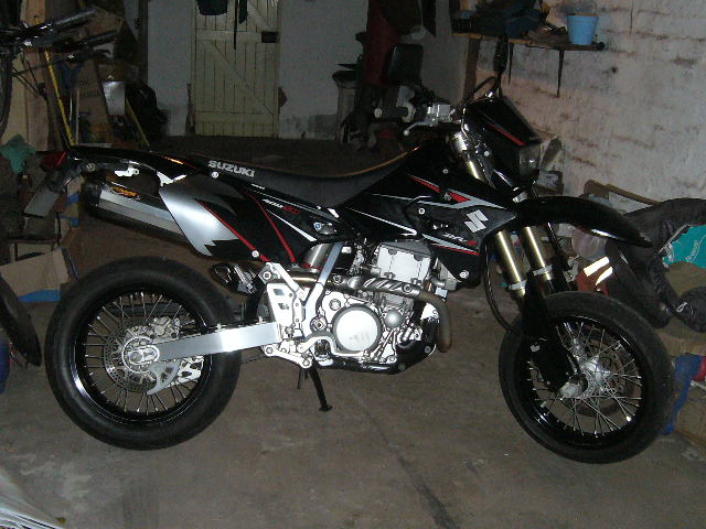 Suzuki Rdz400sm