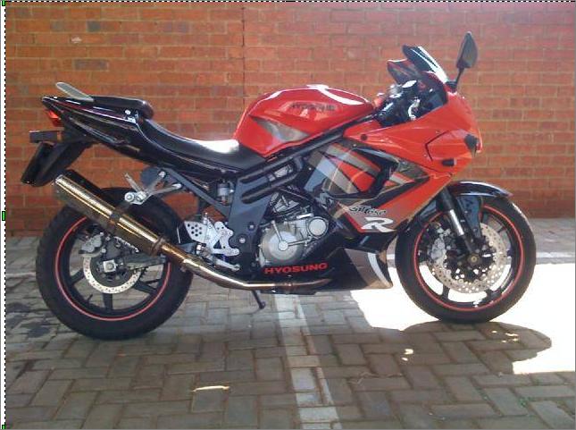 Hyosung Gt650r