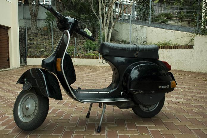 Vespa P150x