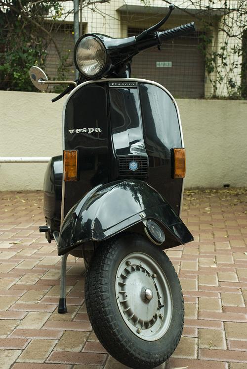 Vespa P150x
