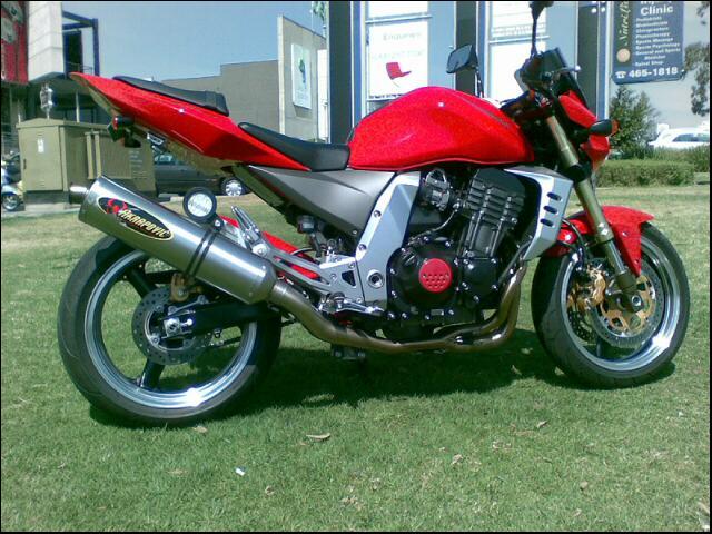 Kawasaki Z1000