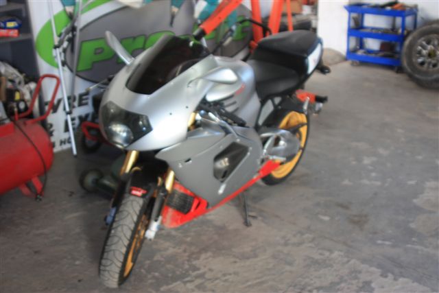 Aprilia Rsv1000 Mille R