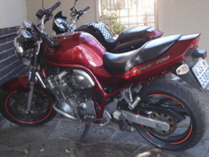 Suzuki Gsf750
