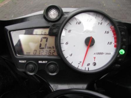Yamaha R6