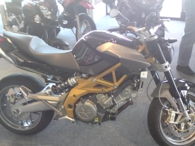 Aprilia Shiver 750