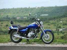 Bajaj Avenger
