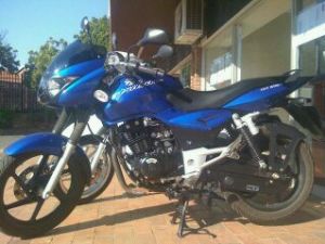 Bajaj Pulsar 180 Dts-i