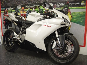 Ducati 848