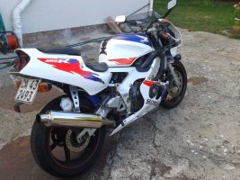 Honda Cbr400rr Nc29