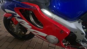 Honda Cbr600f4