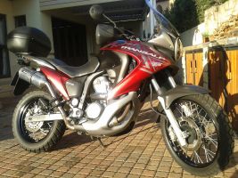 Honda Transalp 700
