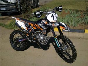 Ktm 200