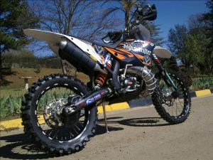Ktm 200