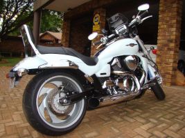 Suzuki Boulevard M109r