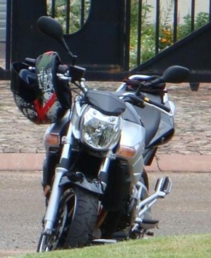 Suzuki Gsr 600