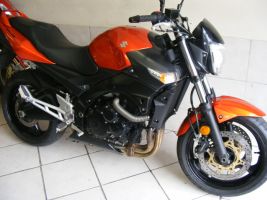 Suzuki Gsr 600