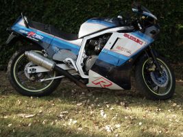 Suzuki Gsx-r 750 Pre-sling