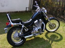 Suzuki Intruder 800