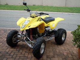 Suzuki Ltz400