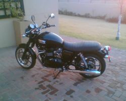 Triumph Bonneville 900se