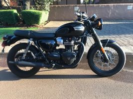 Triumph Bonneville T100 Black