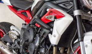 Triumph Street Triple R