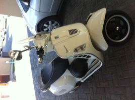 Vespa Super Gts 300 Ie Vespa White