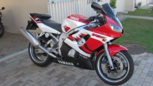 Yamaha Yzf R6