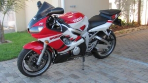 Yamaha Yzf R6