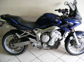 Yamaha Fazer 600
