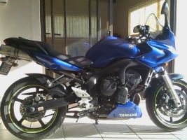 Yamaha Fz6