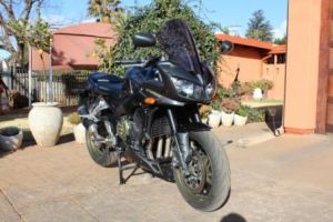 Yamaha Fzi 1000 Fazer