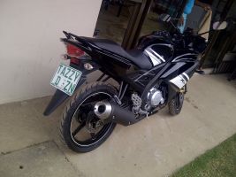 Yamaha R15