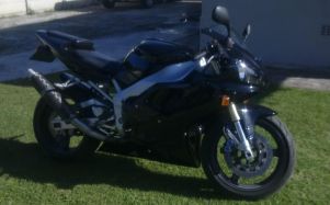 Yamaha R1