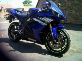 Yamaha R1