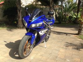 Yamaha R1