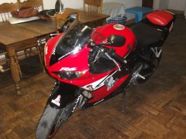 Yamaha R6