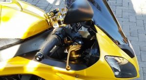 Yamaha R6