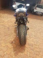 Yamaha R6