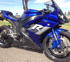 Yamaha Yzf-r1