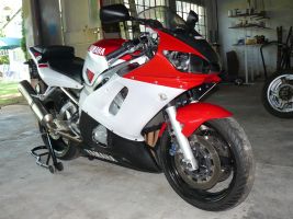 Yamaha Yzf R6